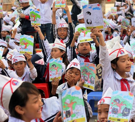 Phát[-]động[-]cuộc[-]thi[-]vẽ[-]tranh:[-]Học[-]sinh[-]Phụng[-]Thượng[-]chung[-]tay[-]bảo[-]vệ[-]loài[-]gấu